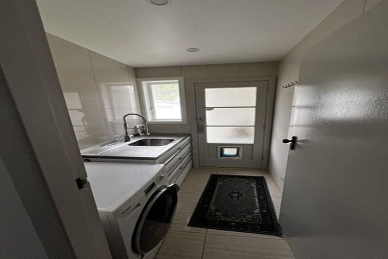 Photo of property in 176 Major Drive, Kelson, Lower Hutt, 5010