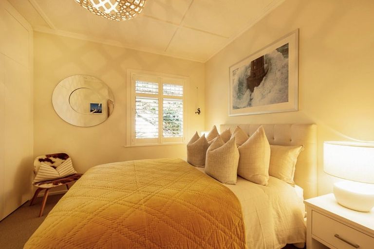 Photo of property in 47 Clyde Street, Island Bay, Wellington, 6023