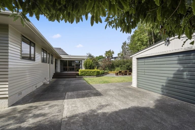 Photo of property in 10 Dittmer Drive, Awapuni, Palmerston North, 4412