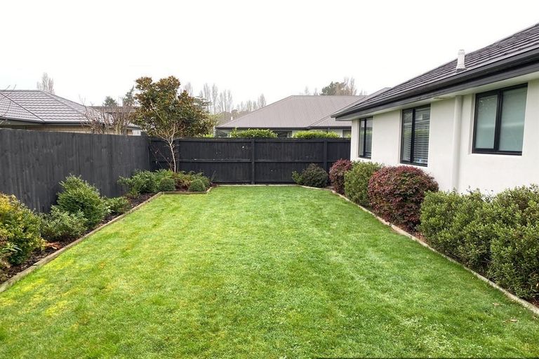 Photo of property in 10 Urihia Street, Marshland, Christchurch, 8083