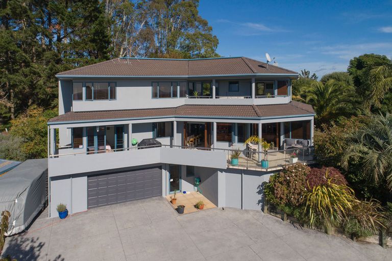 Photo of property in 171 Waikite Road, Welcome Bay, Tauranga, 3175