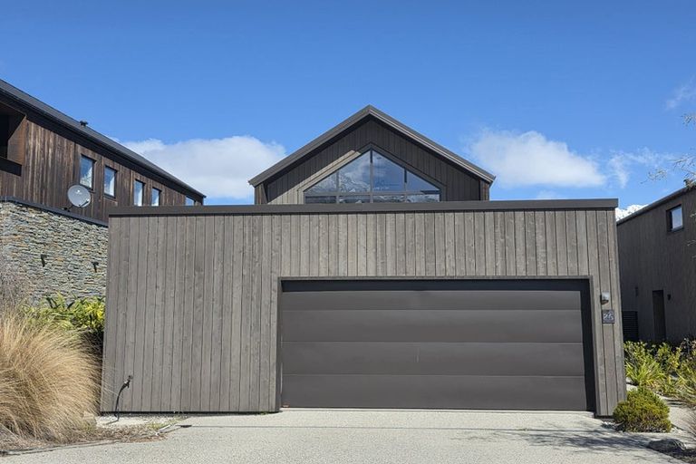 Photo of property in 26 Soudley Court, Jacks Point, Queenstown, 9371