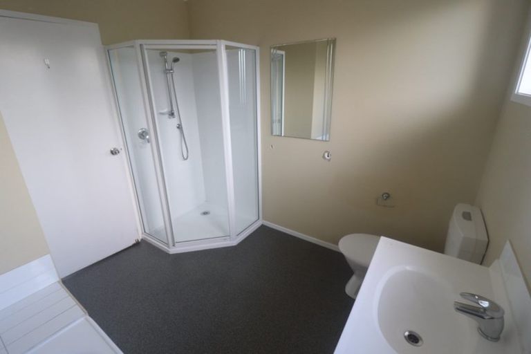 Photo of property in 26 Ranui Station Road, Ranui, Auckland, 0612