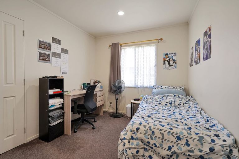 Photo of property in 29 Neta Grove, Henderson, Auckland, 0612