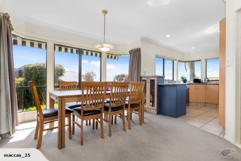 Photo of property in 22 Rochester Place, Bethlehem, Tauranga, 3110