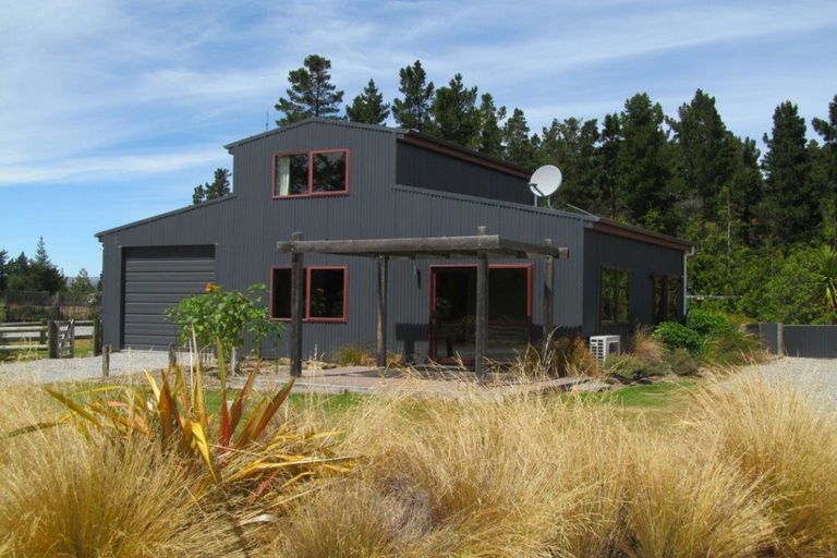 Photo of property in 94 Hillview Road, Alexandra, 9391