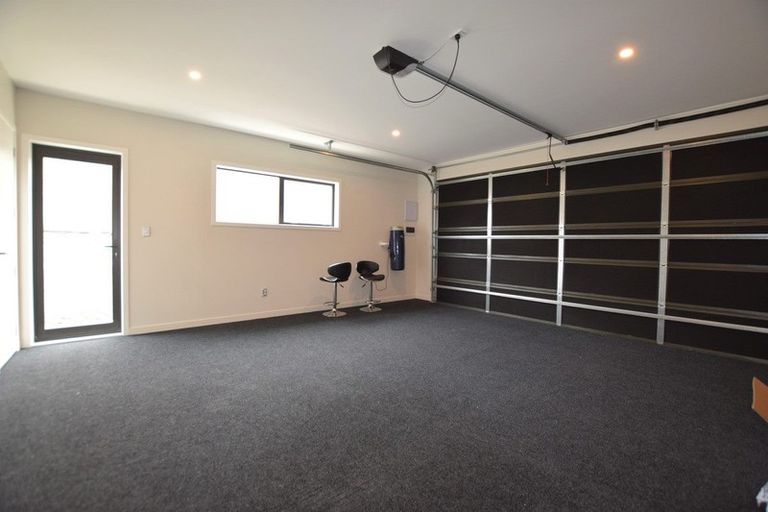 Photo of property in 7 Eric Gifford Drive, Ranui, Auckland, 0612