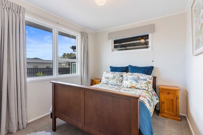 Photo of property in 229 Chartwell Avenue, Whangamata, 3620