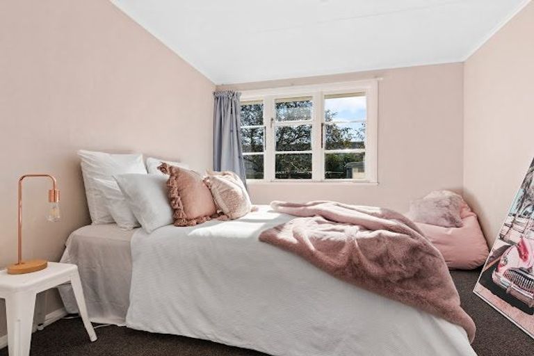 Photo of property in 29 Railway Crescent, Masterton, 5810