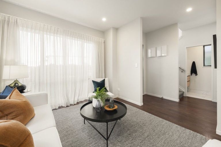 Photo of property in 144 Hobsonville Road, Hobsonville, Auckland, 0618