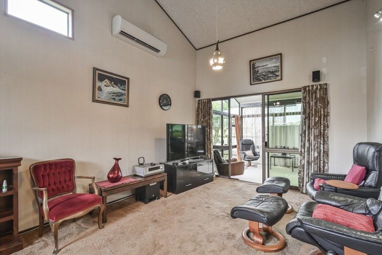 Photo of property in 17 Donegal Crescent, Tamatea, Napier, 4112