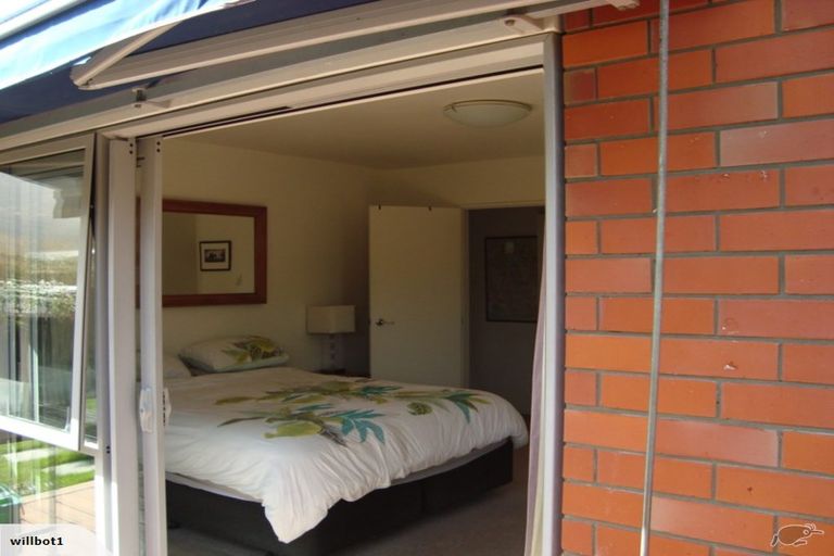 Photo of property in 7a Pawaho Place, Heathcote Valley, Christchurch, 8022