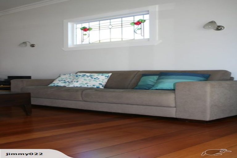 Photo of property in 121 Vigor Brown Street, Napier South, Napier, 4110