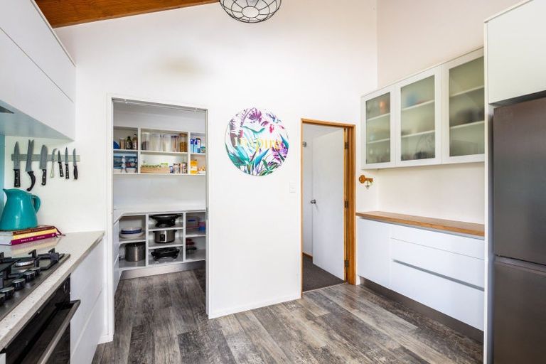 Photo of property in 42 Ridgewood Drive, Ridgewood, New Plymouth, 4371