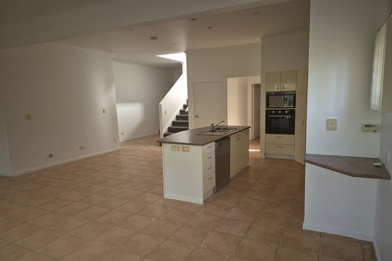 Photo of property in 17 Trimaran Drive, Gulf Harbour, Whangaparaoa, 0930