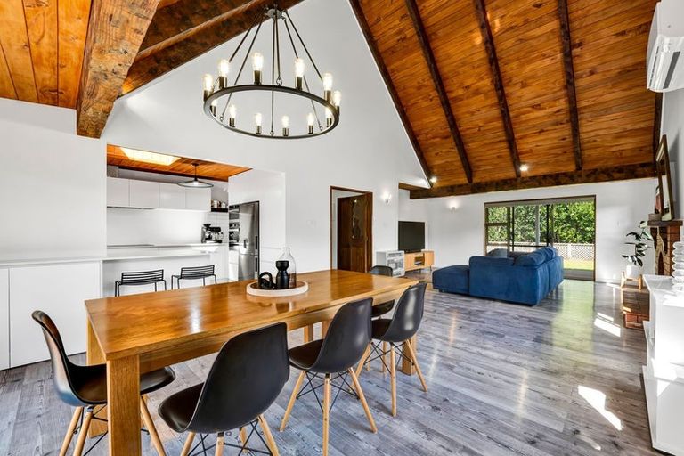 Photo of property in 76a Paynters Avenue, Strandon, New Plymouth, 4312