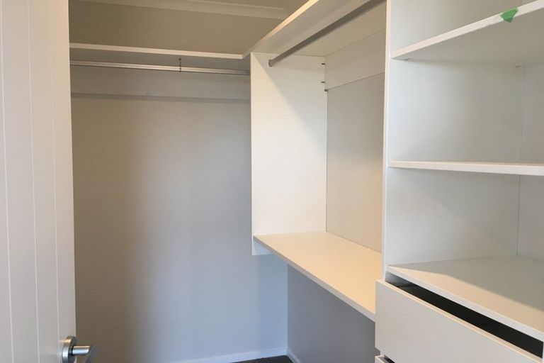 Photo of property in 1 Saddlers Way, Papamoa, 3118