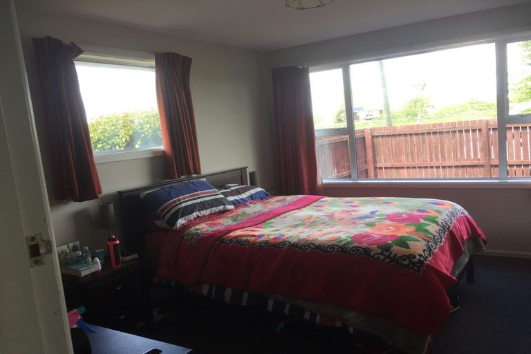 Photo of property in 33 Colwyn Street, Bryndwr, Christchurch, 8053