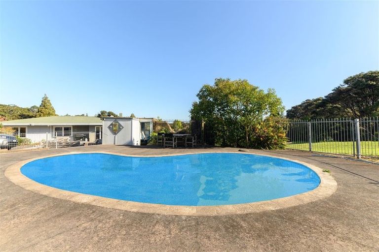 Photo of property in 42 Albany Highway, Greenhithe, Auckland, 0632