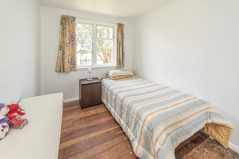 Photo of property in 40 Hussey Street, Waverley, 4510