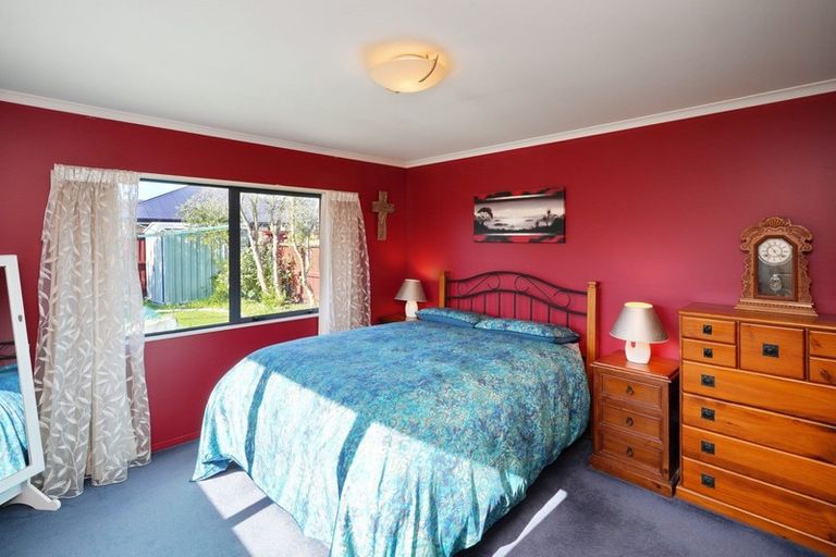 Photo of property in 14 Pascoe Drive, Woodend, 7610