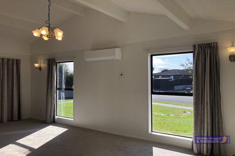 Photo of property in 6 Lochmore Street, Bishopdale, Christchurch, 8051