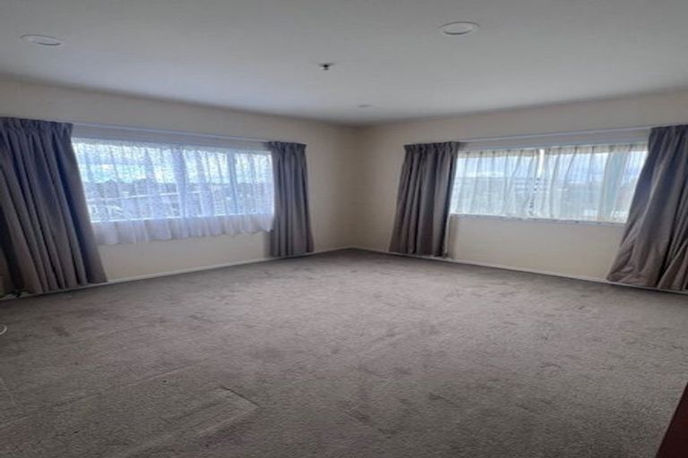 Photo of property in Ellerslie Court, 2/3c Harrison Road, Mount Wellington, Auckland, 1060
