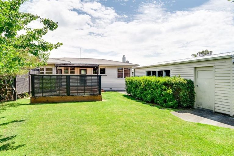 Photo of property in 16 Trent Street, Taradale, Napier, 4112