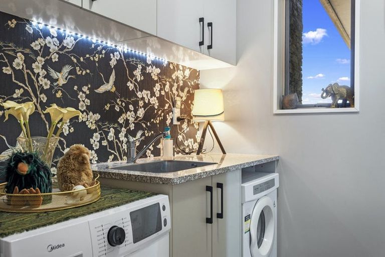 Photo of property in 63 Osborne Road, Amberley, 7410