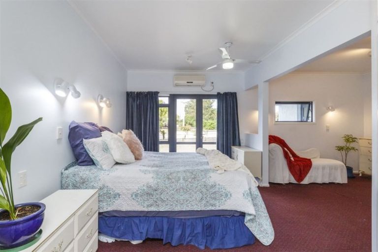 Photo of property in 17 Works Road, Longburn, Palmerston North, 4412