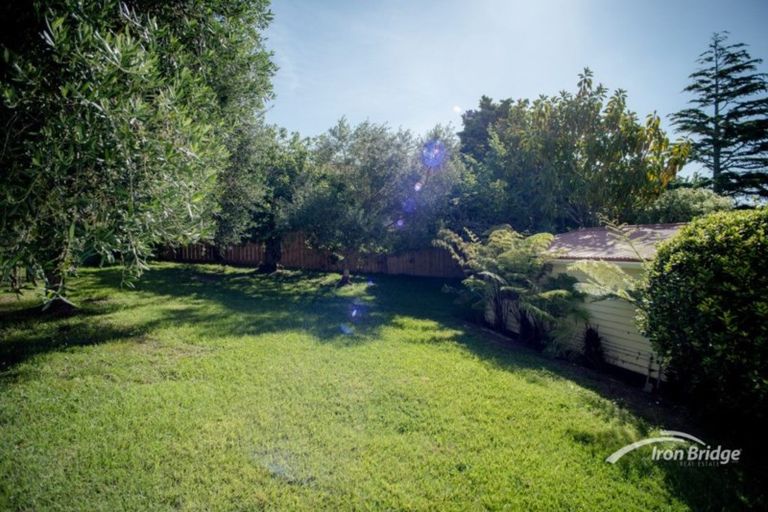 Photo of property in 48 Aeroview Drive, Beach Haven, Auckland, 0626