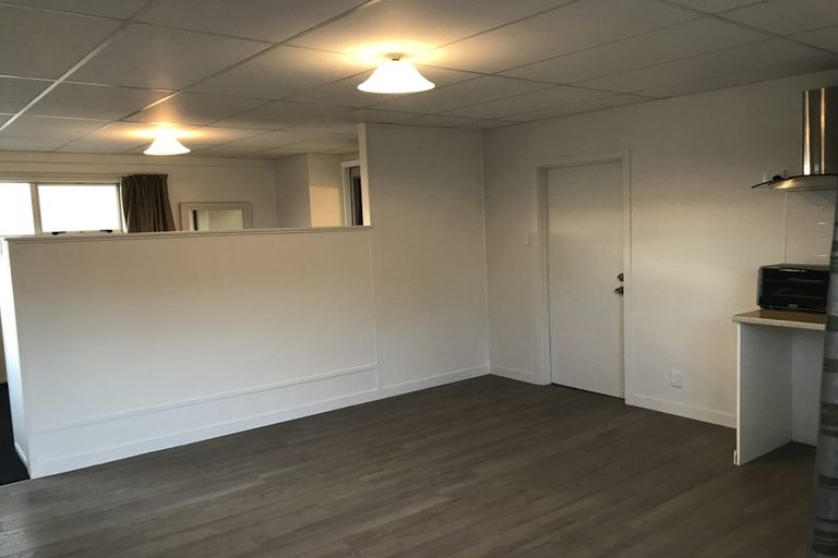 Photo of property in 1/32 Taylor Road, Mangere Bridge, Auckland, 2022