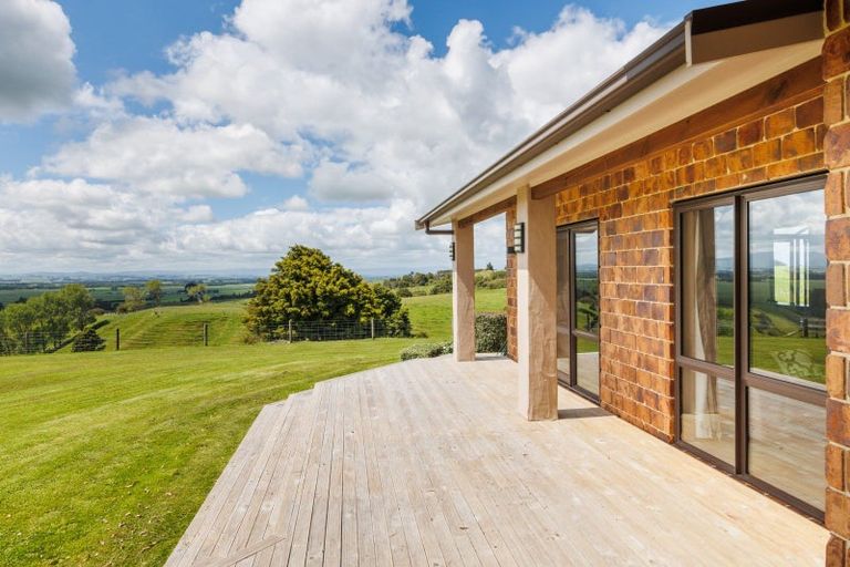 Photo of property in 109 Junction Road, Halcombe, Feilding, 4777