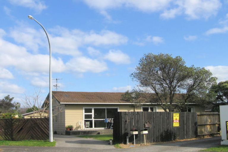 Photo of property in 17 Tudor Place, Mount Maunganui, 3116