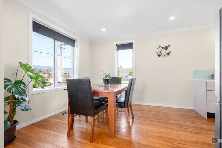 Photo of property in 51 Golders Road, Elderslea, Upper Hutt, 5018