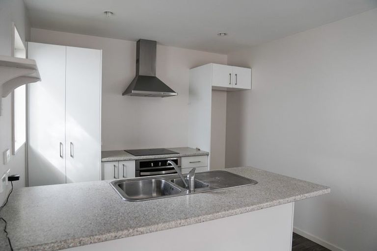 Photo of property in 13 Gala Place, Henderson, Auckland, 0612