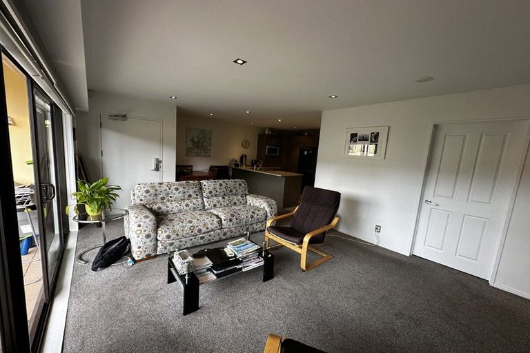 Photo of property in 6/7 The Avenue, Albany, Auckland, 0632