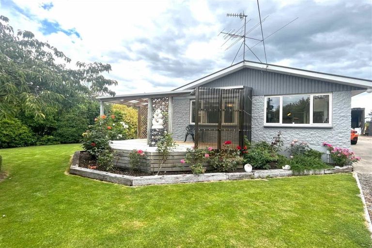 Photo of property in 165 Dunns Road, Otatara, Invercargill, 9879