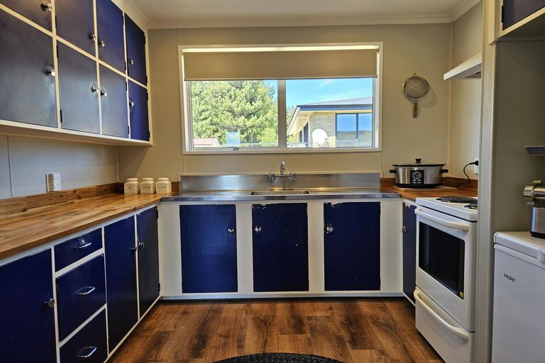 Photo of property in 32 Aorangi Crescent, Lake Tekapo, 7999