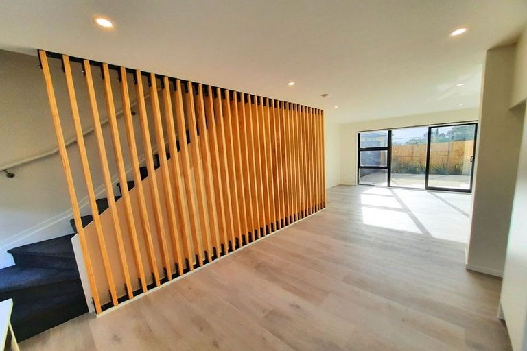 Photo of property in 15 Ara Mara Hua, Henderson, Auckland, 0612