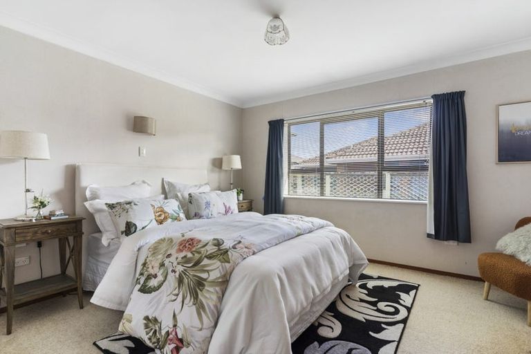 Photo of property in 6a Reidy Place, Pukekohe, 2120