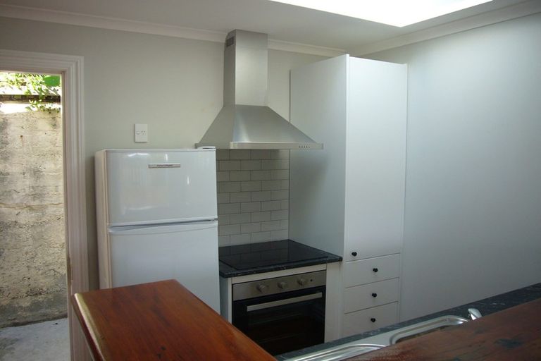 Photo of property in 56 Majoribanks Street, Mount Victoria, Wellington, 6011
