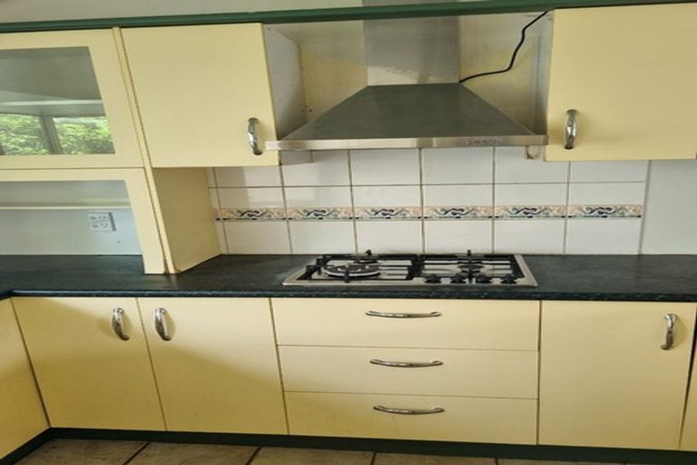 Photo of property in 42 Barnhill Crescent, Pahurehure, Papakura, 2113