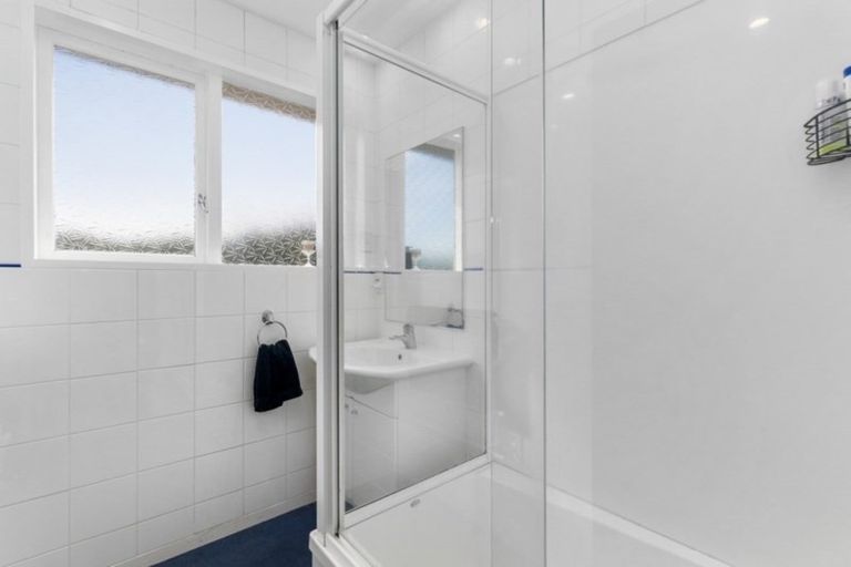 Photo of property in 61 Waipounamu Drive, Kelson, Lower Hutt, 5010