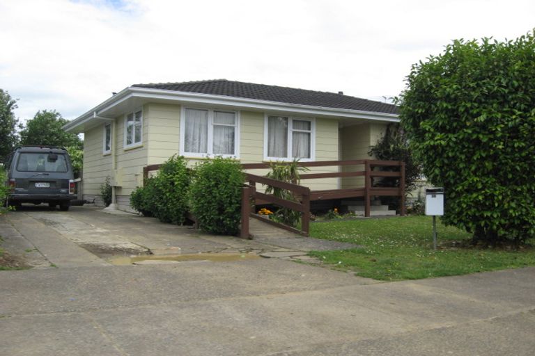 Photo of property in 36 Heyford Close, Mangere, Auckland, 2022