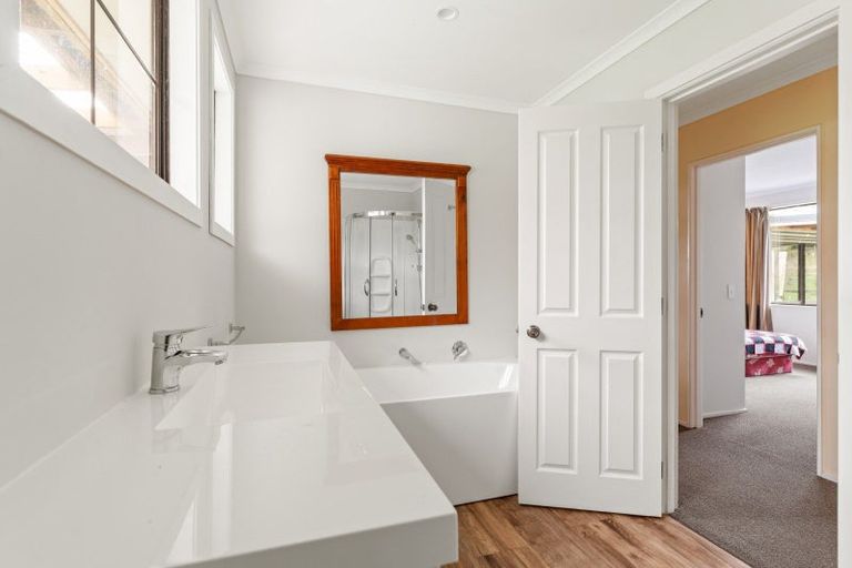 Photo of property in 93 Black Rock Road, Te Ore Ore, Masterton, 5886