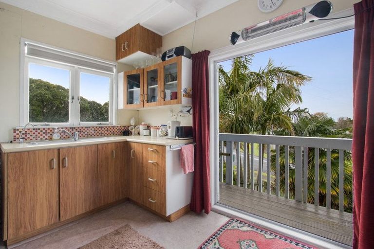 Photo of property in 54 Athenree Road, Athenree, Katikati, 3177