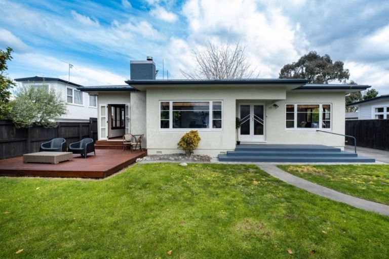 Photo of property in 44 Georges Drive, Napier South, Napier, 4110