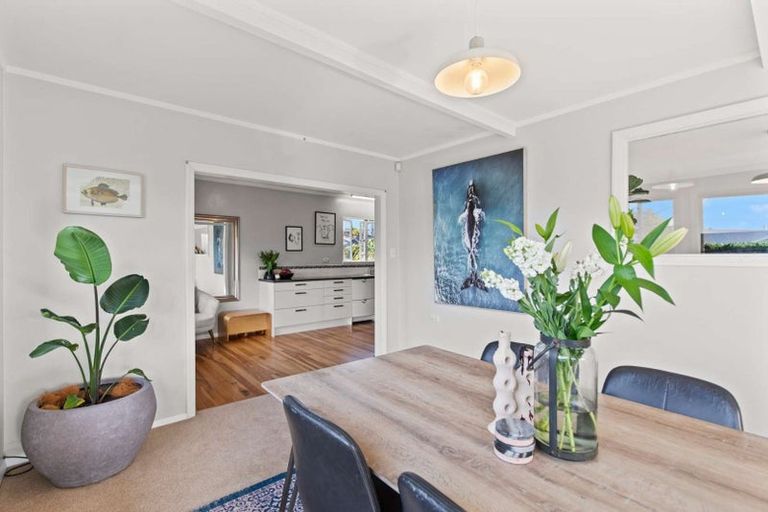 Photo of property in 11 College Street, College Estate, Whanganui, 4500