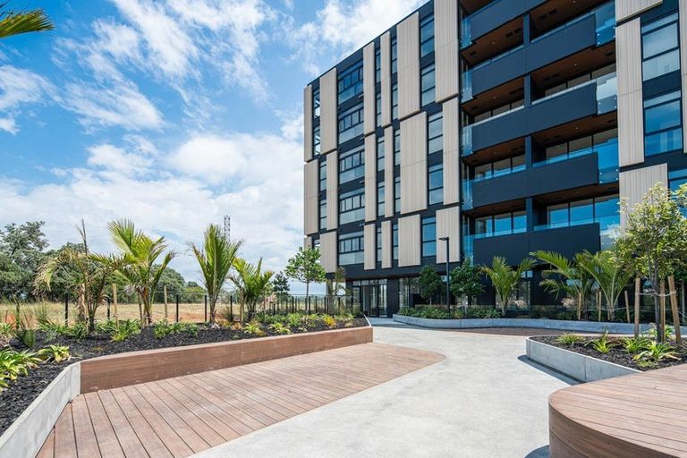 Photo of property in Amaia, 405/48 Esmonde Road, Takapuna, Auckland, 0622